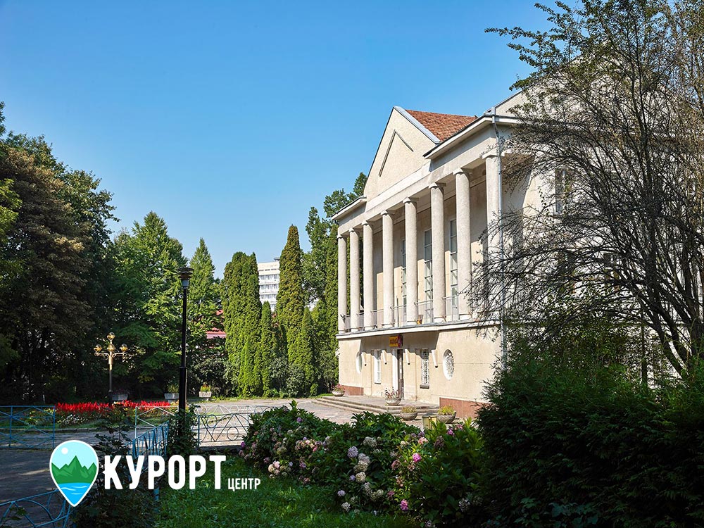 кришталевий палац трускавець санаторій кришталевий палац трускавець