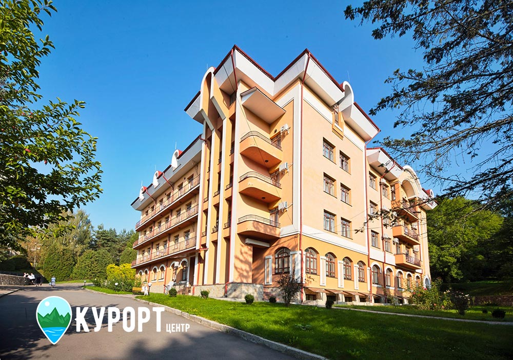 кришталевий палац офіційний сайт трускавець кришталевий палац